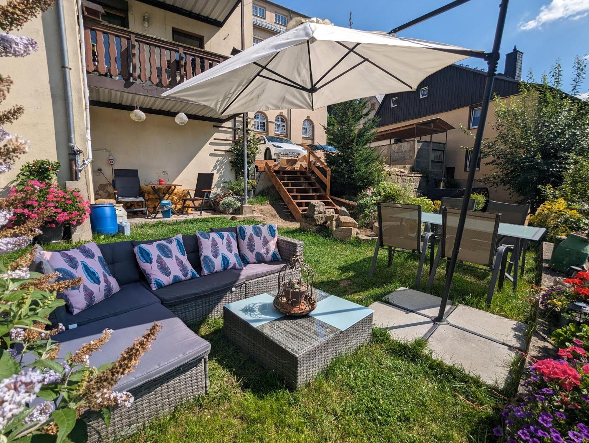Hw3 - Urlaubsmagie - Helle, Grosse Wohnung Mit Pool Sebnitz Exterior foto