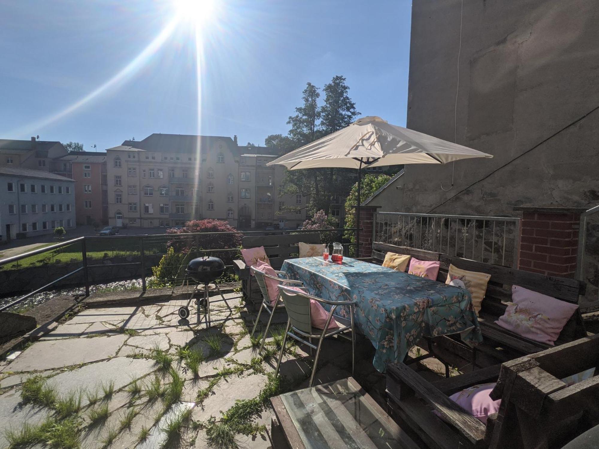Hw3 - Urlaubsmagie - Helle, Grosse Wohnung Mit Pool Sebnitz Exterior foto