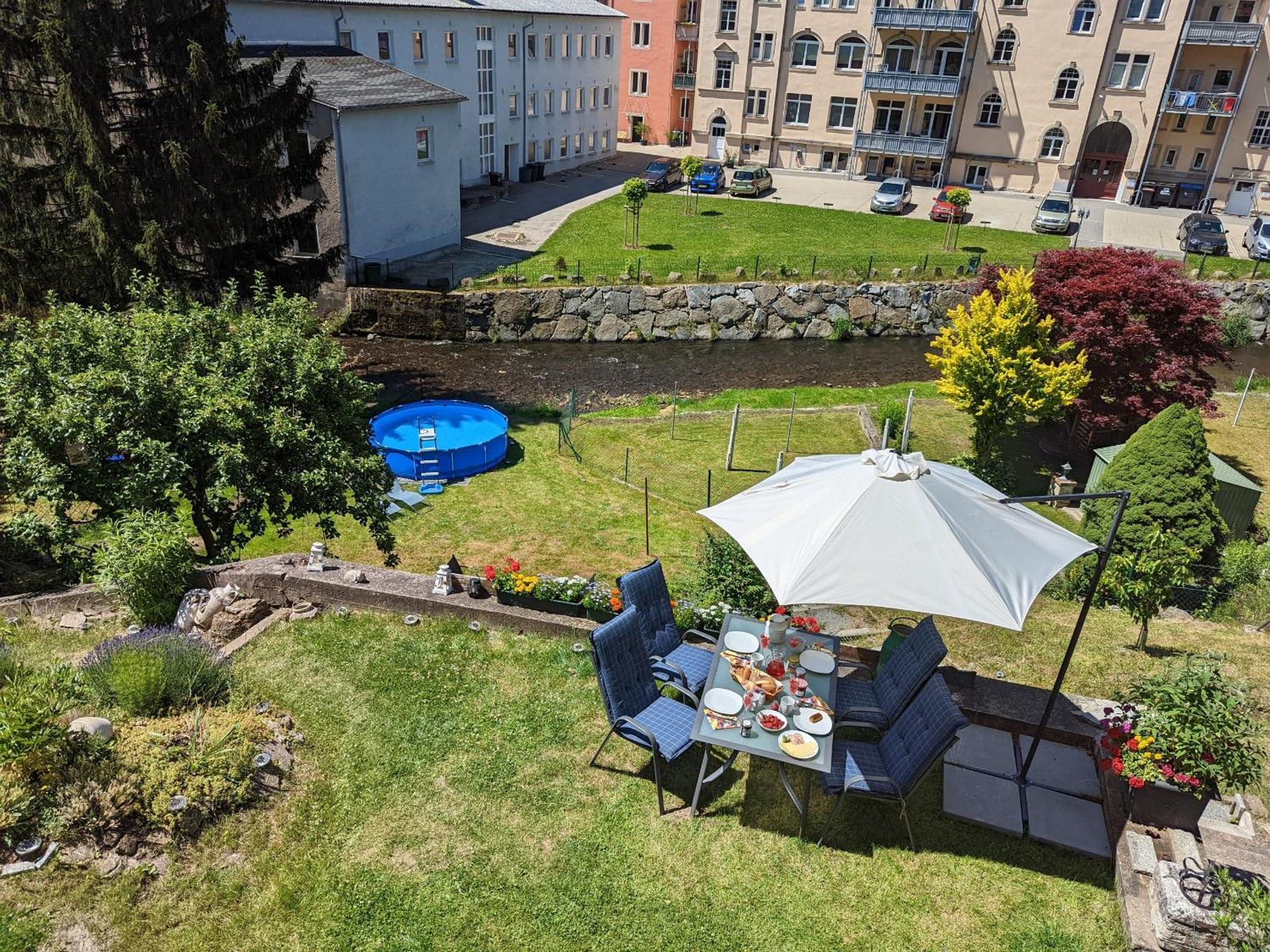 Hw3 - Urlaubsmagie - Helle, Grosse Wohnung Mit Pool Sebnitz Exterior foto