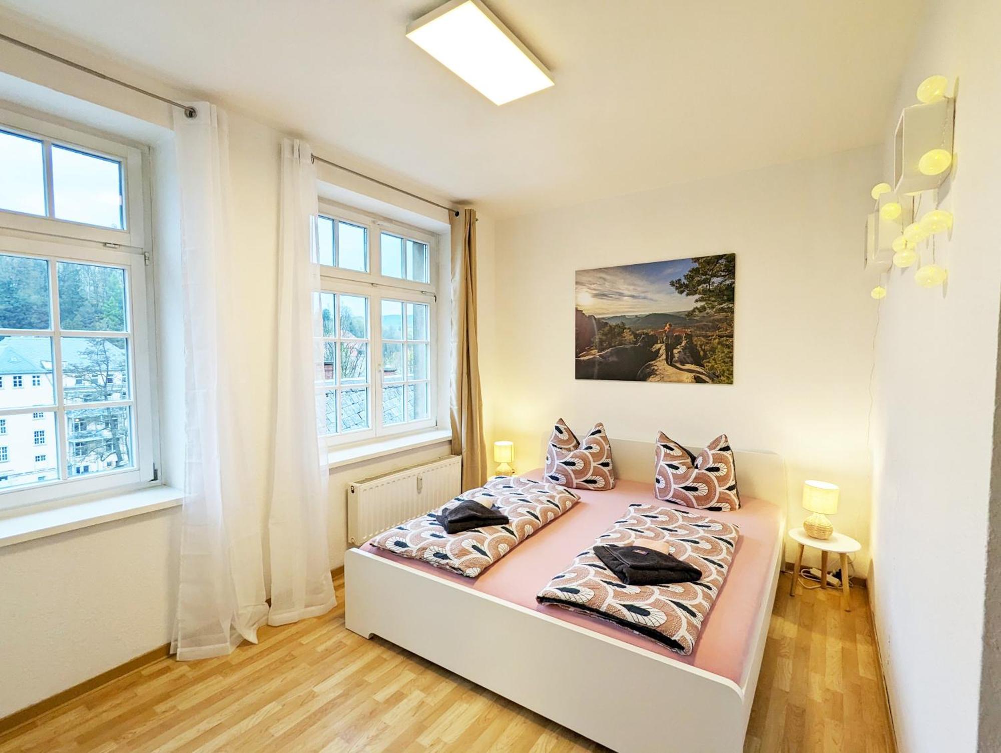 Hw3 - Urlaubsmagie - Helle, Grosse Wohnung Mit Pool Sebnitz Exterior foto