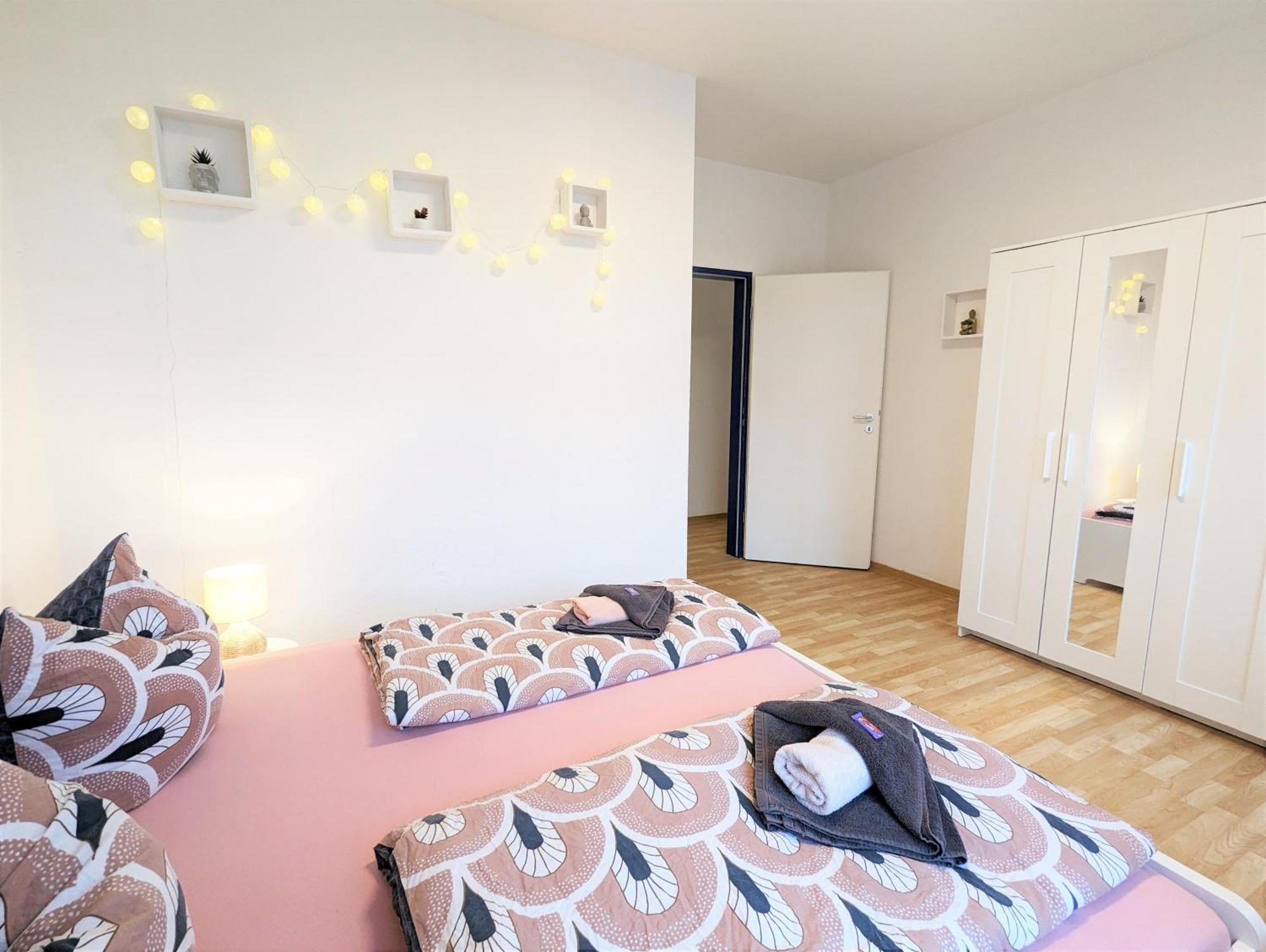 Hw3 - Urlaubsmagie - Helle, Grosse Wohnung Mit Pool Sebnitz Exterior foto