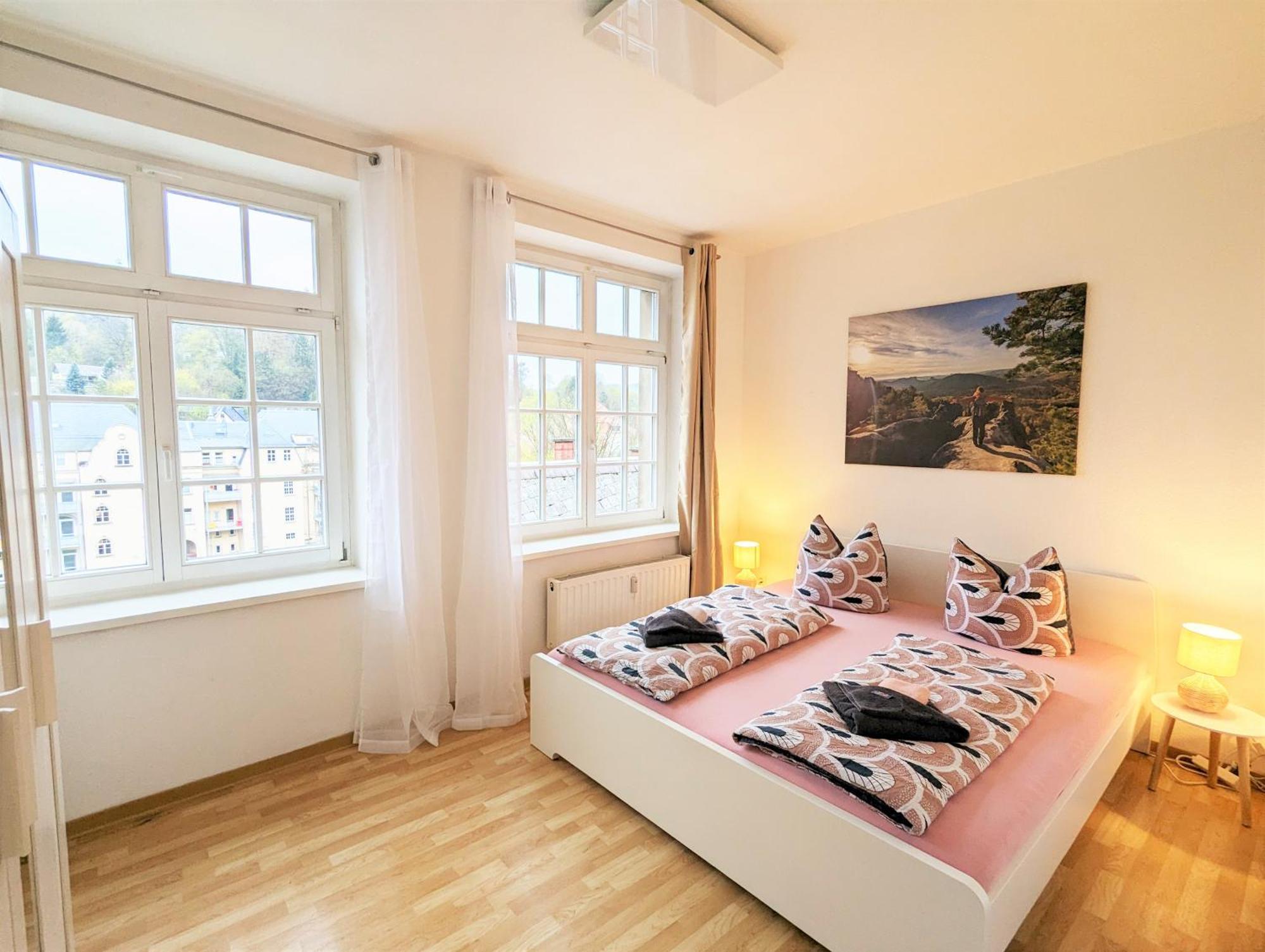 Hw3 - Urlaubsmagie - Helle, Grosse Wohnung Mit Pool Sebnitz Exterior foto